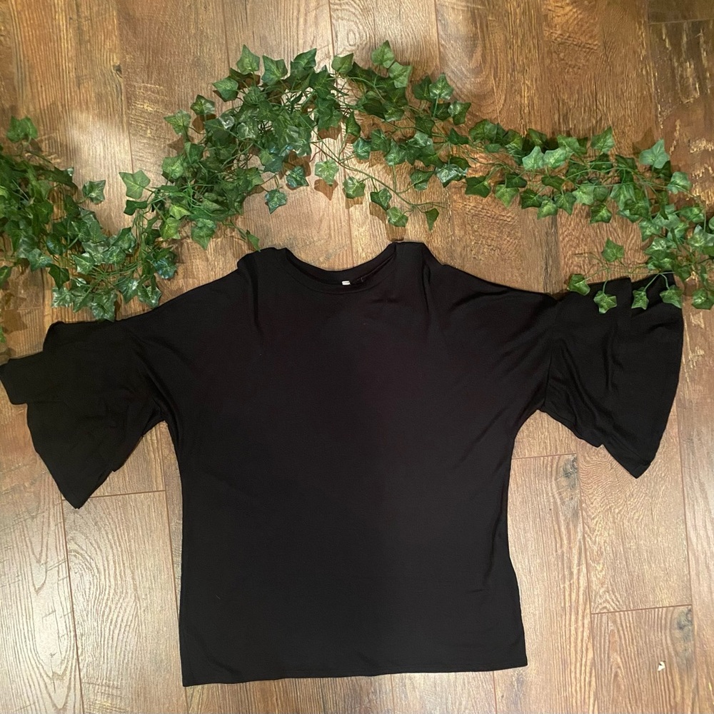NWOT Black Ruffle Sleeve Top